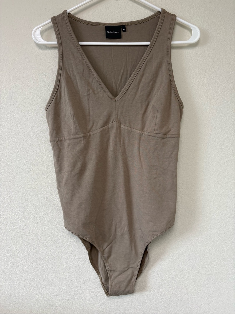 Richer Poorer Taupe V-Neck Bodysuit XL